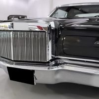 1969 Lincoln Continental Mark III - Image 12