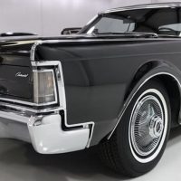 1969 Lincoln Continental Mark III - Image 27