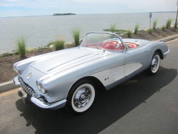 1960 Chevrolet Corvette Roadster