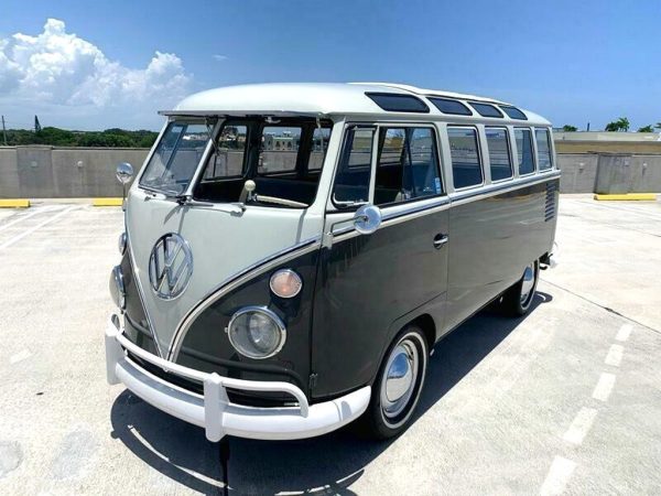 1961 Volkswagen 23-Window Samba Bus – Fully Restored